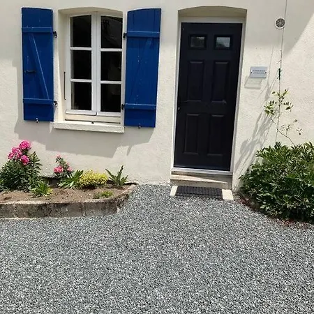La Petite Maison Saint-Dizier-Leyrenne Exterior foto