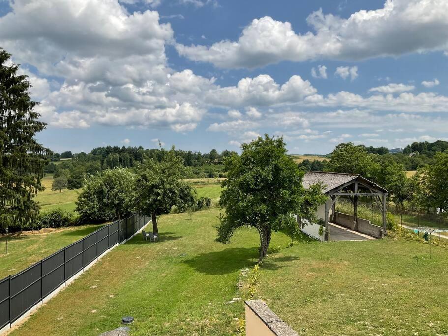 Holiday home La Petite Maison Saint-Dizier-Leyrenne